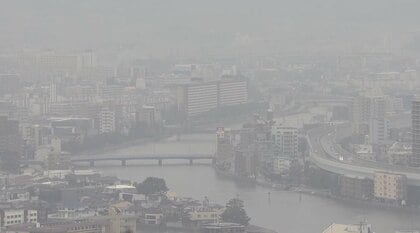 「硫黄臭い」「下水臭い」朝から異臭通報やSNS投稿相次ぐ…“二酸化硫黄”濃度が通常の23倍に上昇　福岡市