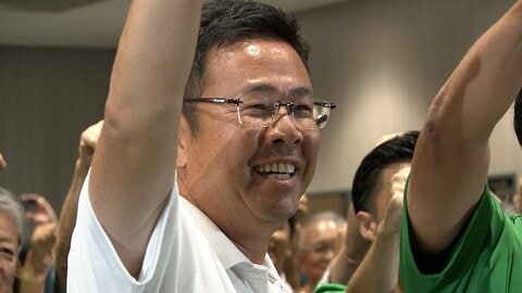 沖縄県知事選　新人の古謝玄太氏が当選　那覇市出身の42歳　「新しい県政」現職の玉城デニー氏破る
