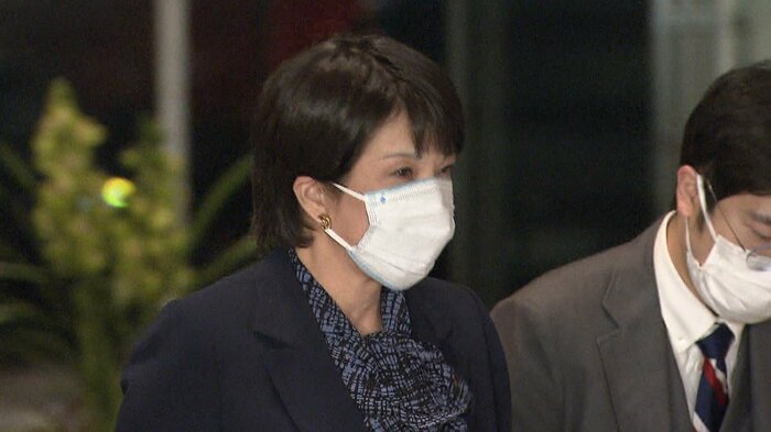 岸田首相に申し入れをする自民党・高市政調会長(午後5時半ごろ)