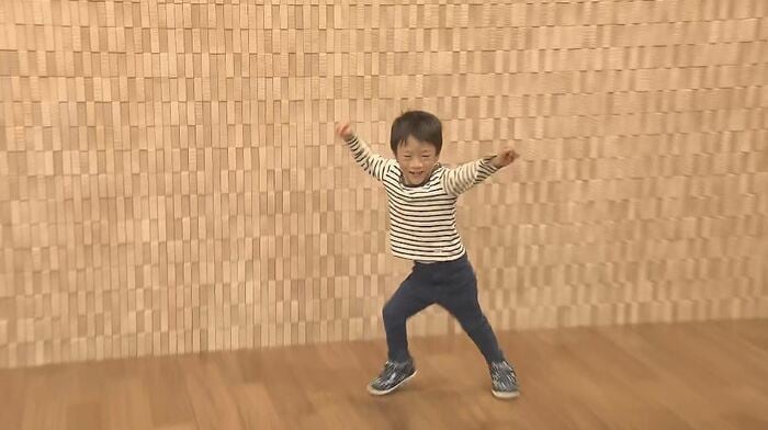 5歳 ダンスを披露