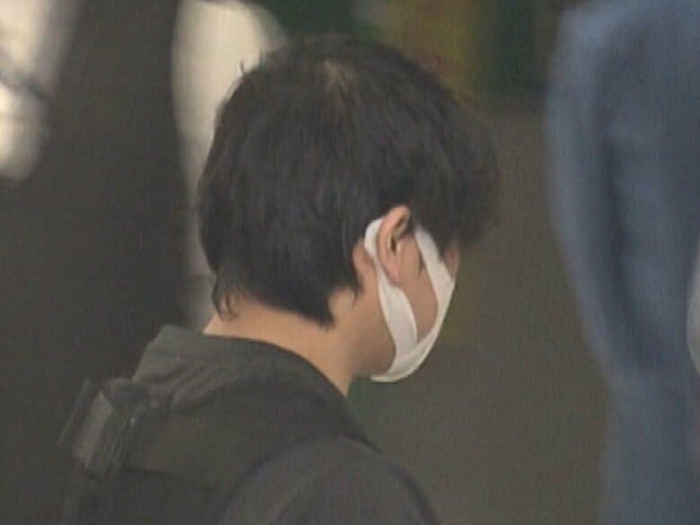 勤務先の中学校の女子トイレで生徒を盗撮した罪 元職員の26歳男に拘禁刑1年6カ月を求刑「試行錯誤するなど悪質」｜FNNプライムオンライン