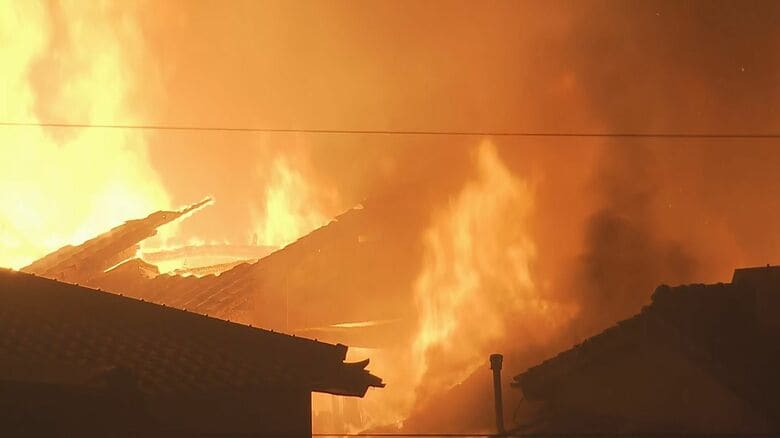 170棟以上が燃えた大分市の大規模火災　1人死亡確認　県「長期の避難になる」いまだ鎮火に至らず｜FNNプライムオンライン