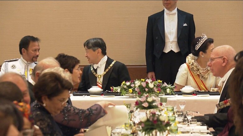 2019年、即位の礼 饗宴の儀での陛下とブルネイ国王