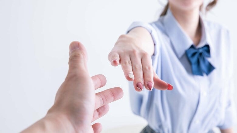 遊びの延長で性行為したら妊娠して驚いたという子も…