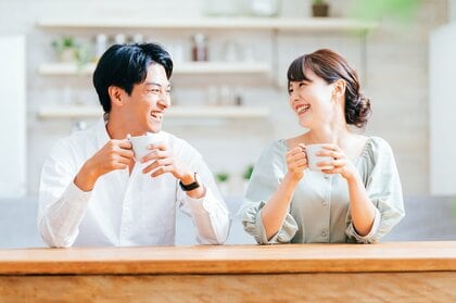 【オミカレ婚活実態調査】年の差婚はいくつまでOK?結婚相手に対し「人柄」最重視の一方で、女性は経済力、男性は容姿・年齢も重視する傾向に。
