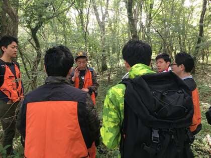 「狩猟って興味ない？」から始まった。日本初のグランピングリゾートが、命の営みを「森の学び」へ変えた舞台裏