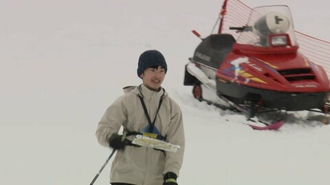 「自然の中を滑るのも楽しい」 紀子さま悠仁さまが「スキーオリエンテーリング」の講習会に参加　悠仁さまは子ども達にアドバイスも