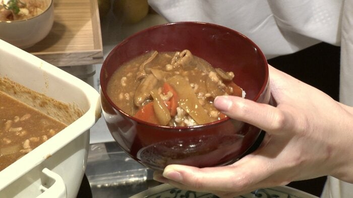 豚ホルモンを使った『締めのカレー』