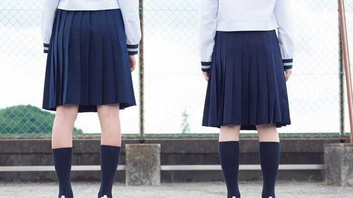 スカートの長さに厳しい学校も多い