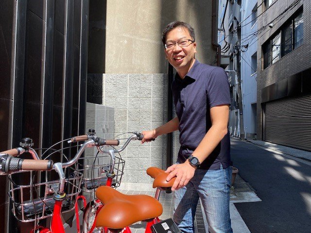 シェアサイクル「チャリチャリ」を運営するneuetの代表取締役 家本賢太郎さん