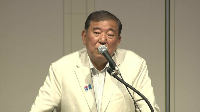 「佐賀に納得してもらうのは国の責任」と述べた
