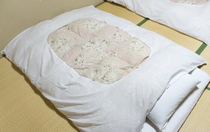 柄を見せるための布団カバーもよく使われていた(画像:イメージ)