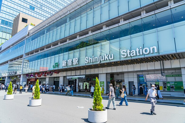 「新宿」は「Sinzyuku」か「Shinjuku」か？70年ぶりローマ字表記見直しへ…「し」は「si」か「shi」か？｜FNNプライムオンライン