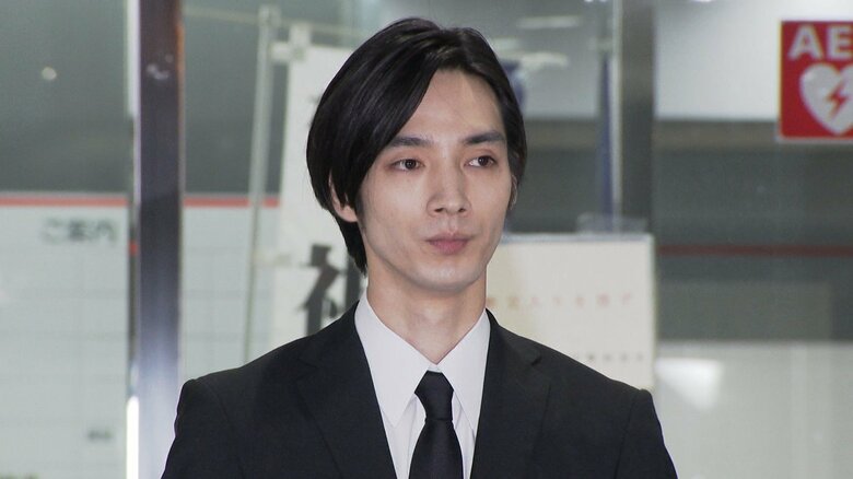 俳優・清水尋也被告「怖さはあった」証言に見えた“変化” 「大麻は麻薬」の法改正から1年…求められる危険性への意識|FNNプライムオンライン