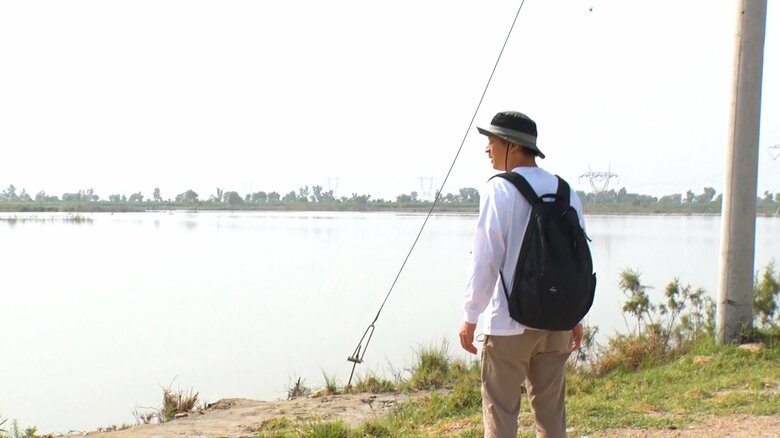 あまりの光景に、ぼう然とする倉田アナウンサー