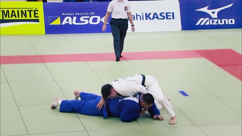 国士舘大・斉藤を寝技で抑え込んだ