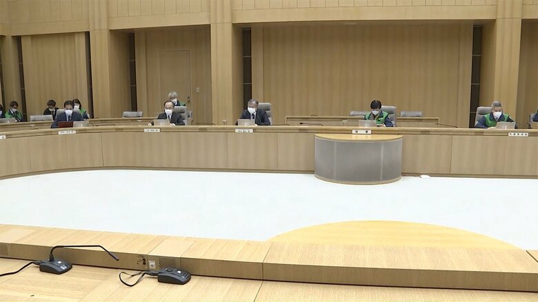 東京都の専門家会議で、来週、感染者数が｢2万4000人台｣に達するとの試算が出された（午後1時 都庁）