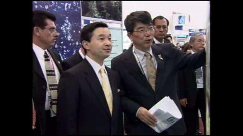 各国のパビリオンをご覧に