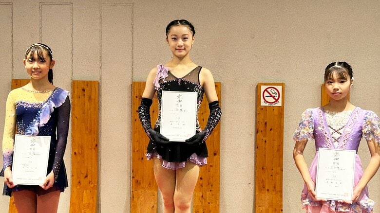 関東選手権ノービスA女子表彰台