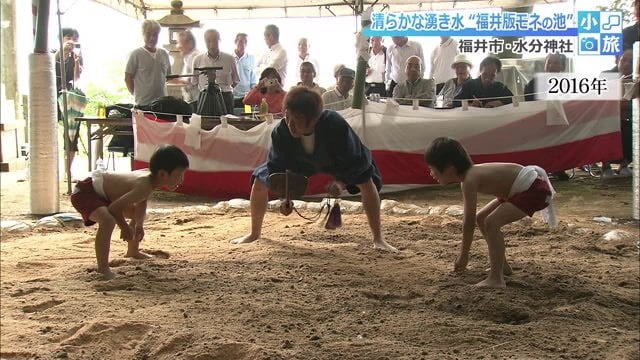 地区に続く奉納相撲（2016年の様子）