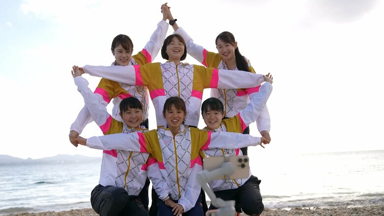 拓殖大学 女子陸上競技部のメンバーと