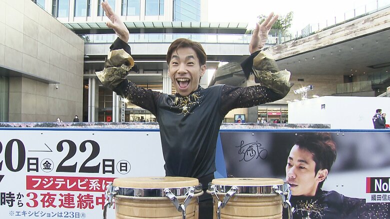 演技中は観客にアピールすることもあるという「マツケンサンバ」