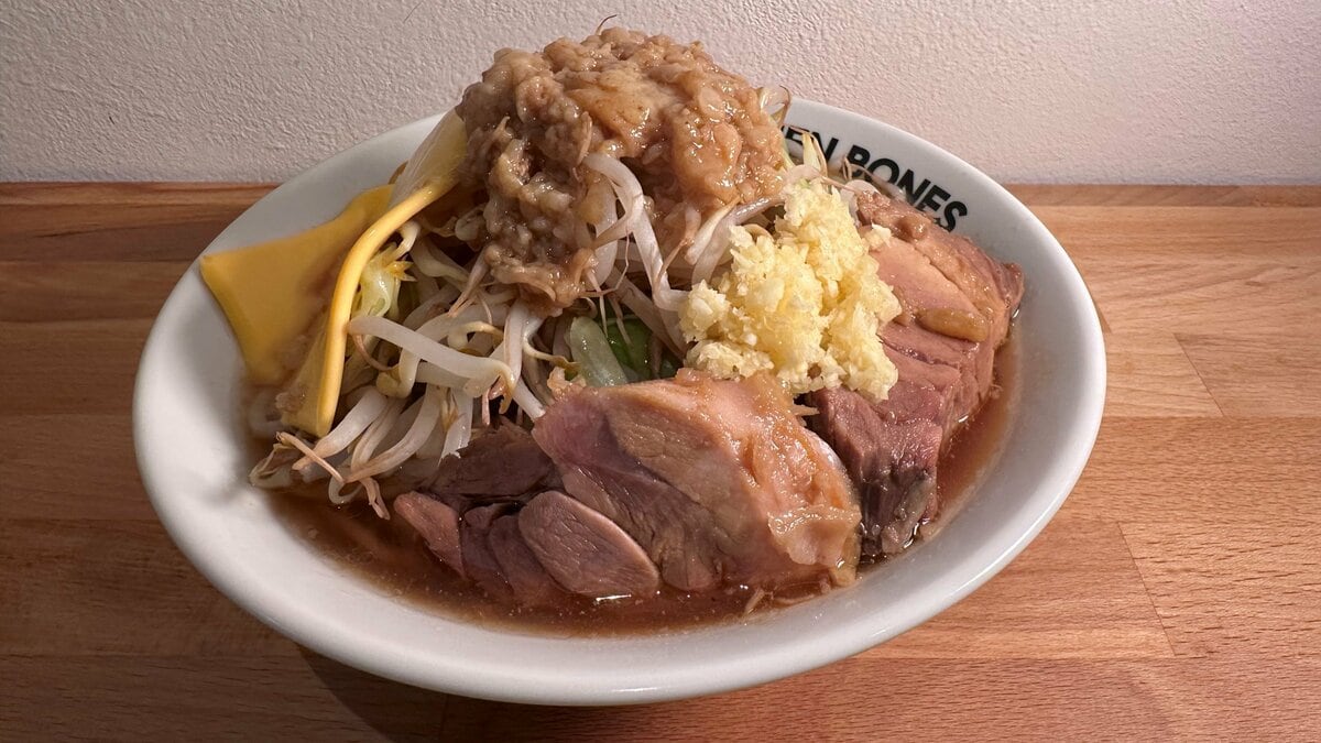 にんにくマシマシ」ベルリンへ 世界に広がる二郎系ラーメンに見る