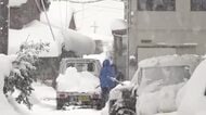 【大雪】“顕著な大雪”の敦賀　車の立往生など交通障害が多発　25日にかけては嶺北中心に警報級の大雪の恐れ