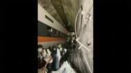 【速報】台湾で列車脱線 36人心肺停止 工事車両と衝突か 救助難航