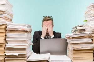 「生きながら人生の墓場、国会閉幕は奴隷解放」霞が関はなぜ疲弊・劣化するか