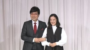 ツーショット結婚会見「夢かと思った」 山里亮太さん 蒼井優さん