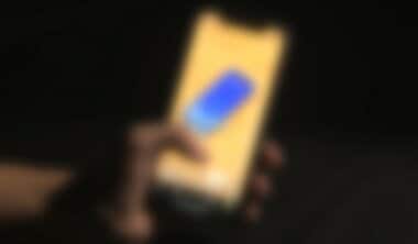 20代の女性教師がSNSに不適切投稿　「限定公開」　なぜ拡散？　専門家は新社会人の安易な…