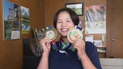 世界カデ柔道選手権「金」創志学園・白金里桜選手に岡山市人見絹枝スポーツ顕彰・特別スポーツ栄誉賞を贈呈