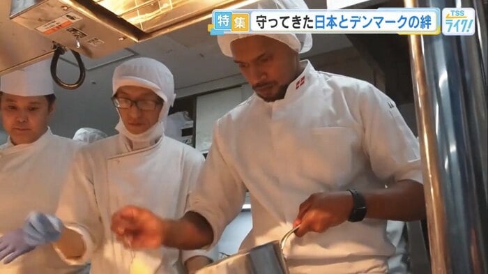 駐日デンマーク大使公邸のサンパットシェフ（右）