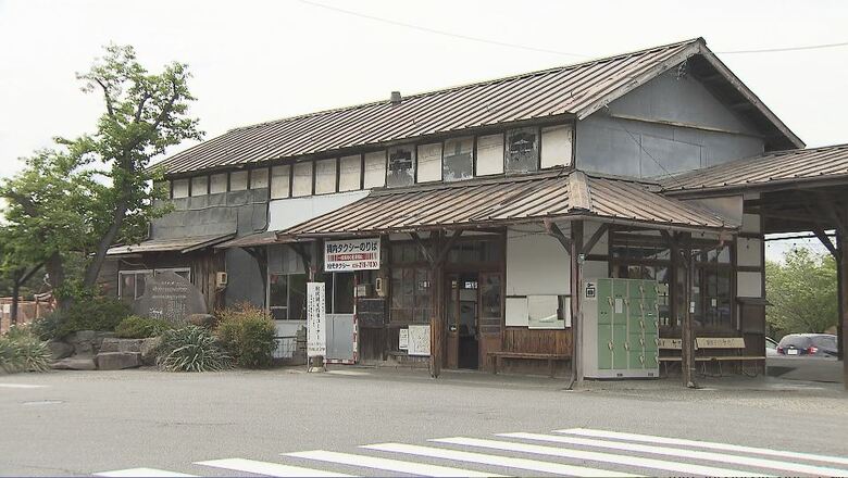 築100年以上の旧駅舎解体へ　2012年廃線の長野電鉄旧屋代線「松代駅舎」　「地域のシンボル」として愛されるも老朽化　長野市長「地元と対話続けた結果…」　一部住民「全員の意見ではない、残してほしい」　｜FNNプライムオンライン