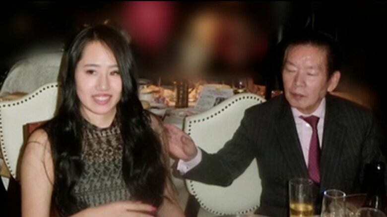 【新証言】「食品トレーからも…」元妻・須藤早貴被告（28）の持ち物から覚醒剤反応　”紀州のドン・ファン”裁判で捜査担当警察官が証言｜FNNプライムオンライン