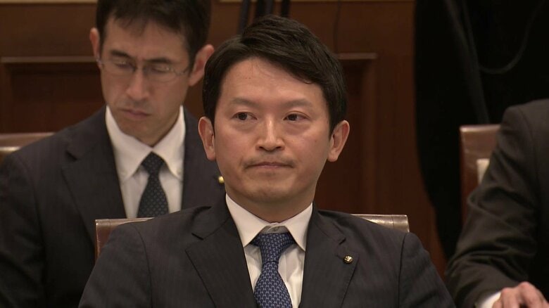 【速報】兵庫・斎藤元彦知事の百条委員会報告書「パワハラと言っても過言でない」「おおむね事実」議会で了承…知事に握手求める傍聴者も｜FNNプライムオンライン