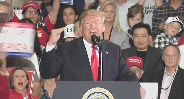 フロリダ州で演説するトランプ大統領