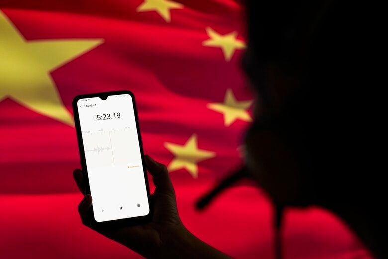 スパイ天国の日本では諜報活動も容易に