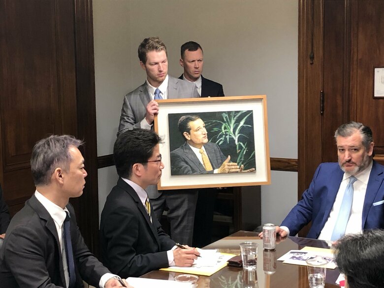 訪米団と共和党のテッド・クルーズ上院議員の面会（在米国日本大使館撮影）