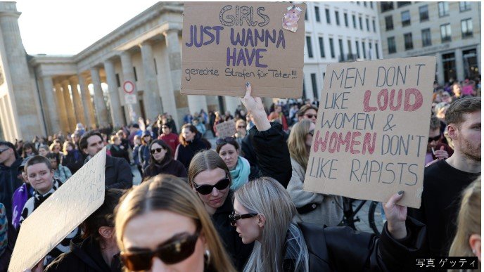 ドイツ・ベルリンのブランデンブルク門　フェルナンデス氏のメッセージも読み上げられた