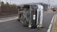 園児ら6人乗った認定こども園バスと乗用車衝突し横転　園児4人を病院搬送　全員意識はあり　熊本・益城町