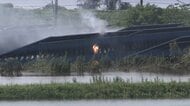 印旛沼近くの太陽光発電パネルで火災　冠水で消防近づけず　一時鎮火状態になるも午後も炎確認　千葉・成田市