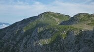 「腰の痛みがあり歩けない」登山中に約20メートル滑落　警察の救助隊など9人で出動　大学生の男性（32）をストレッチャーに載せて救助　中央アルプス木曽駒ケ岳