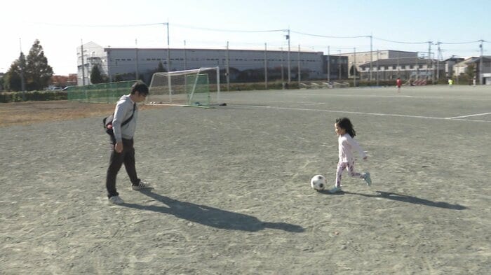 サッカー部の顧問は休日を家族と過ごせるようになった