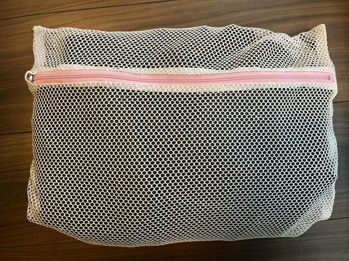 ぴったりサイズのネットに入れるのがポイント（特集班撮影）