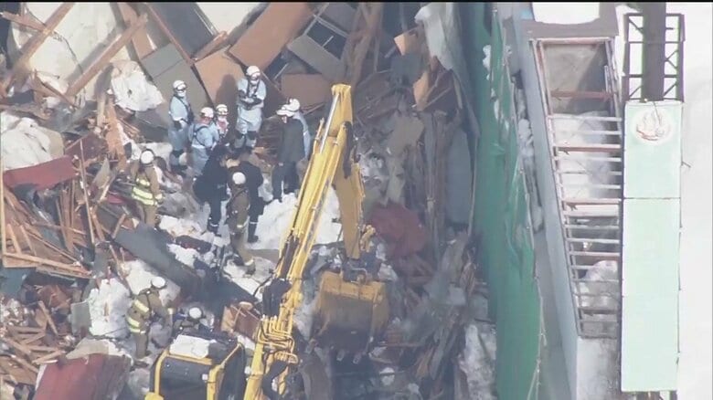 北海道・江別市で解体工事中のビルが倒壊　作業員3人が巻き込まれ48歳男性死亡　事故があったビルは原形とどめず｜FNNプライムオンライン