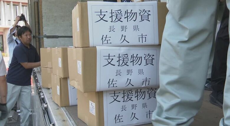 熊本の被災地へ　長野県内からも支援の動き　八代市にペットボトルの水、おむつなど支援物資送る　県庁や合同庁舎に義援金箱　8月2日から県や市町村の職員を派遣｜FNNプライムオンライン