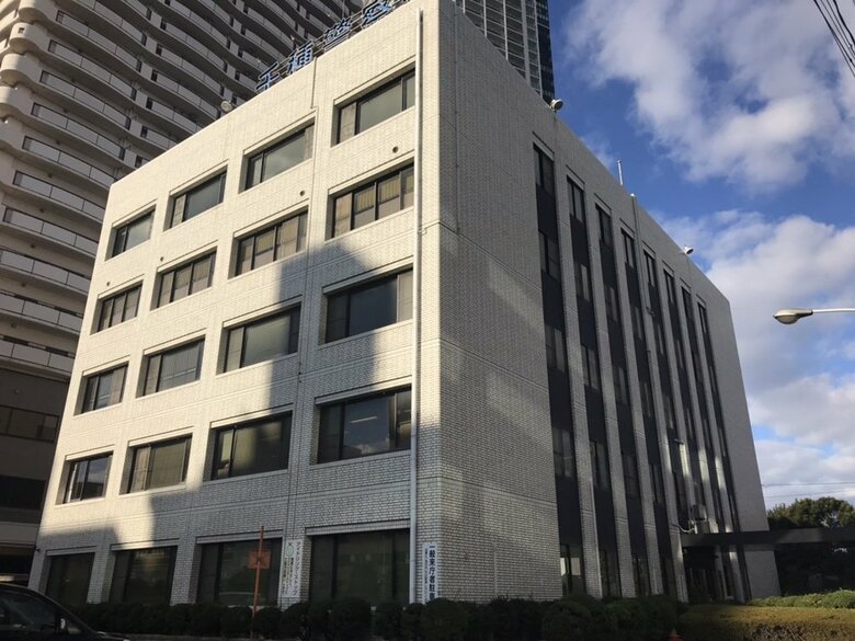 所属モデルだった27歳女性からイベント出演の保険名目で200万円詐取か 芸能事務所社長の48歳男逮捕｜FNNプライムオンライン