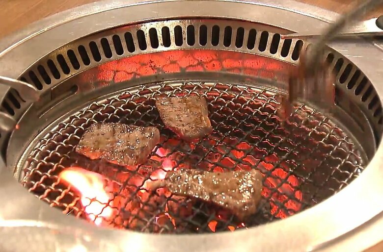 「焼き肉店」倒産が過去最多のペースに　歴史的円安で“輸入牛肉高騰”　スーパーでは豪州産と国産が同価格も｜FNNプライムオンライン